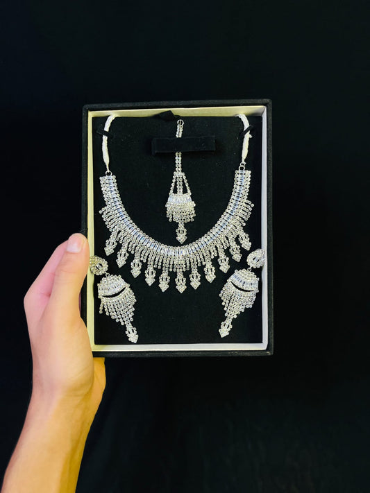 Exquisite Silver Bridal Jewelry Set